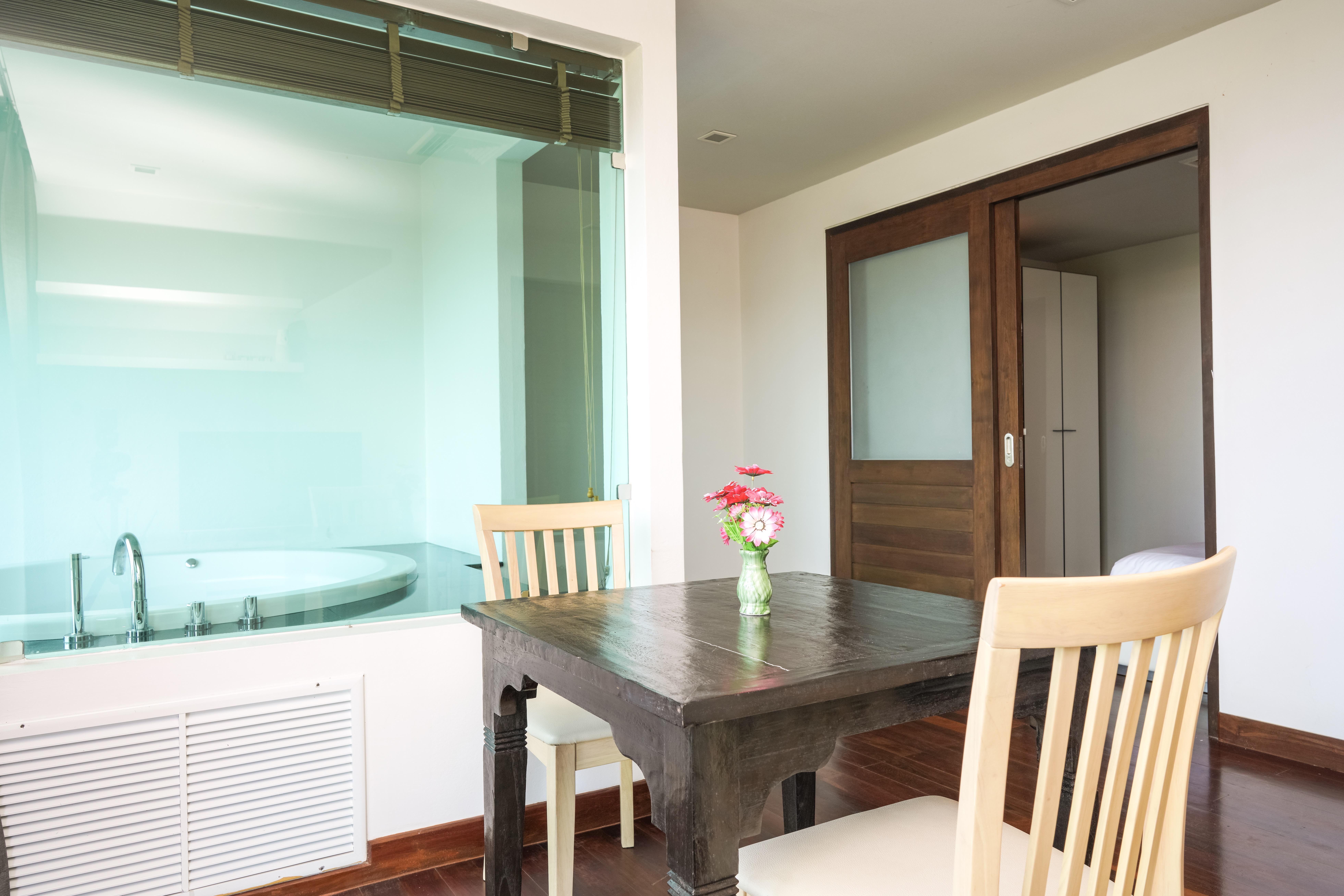 Capital O 890 The Royal Bay View 4* Patong