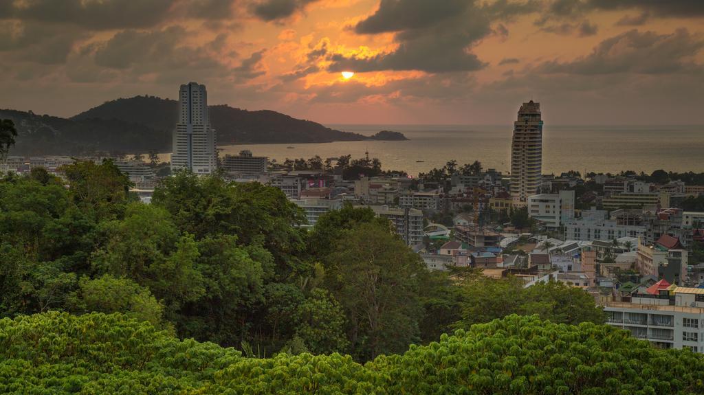 Capital O 890 The Royal Bay View Aparthotel Patong