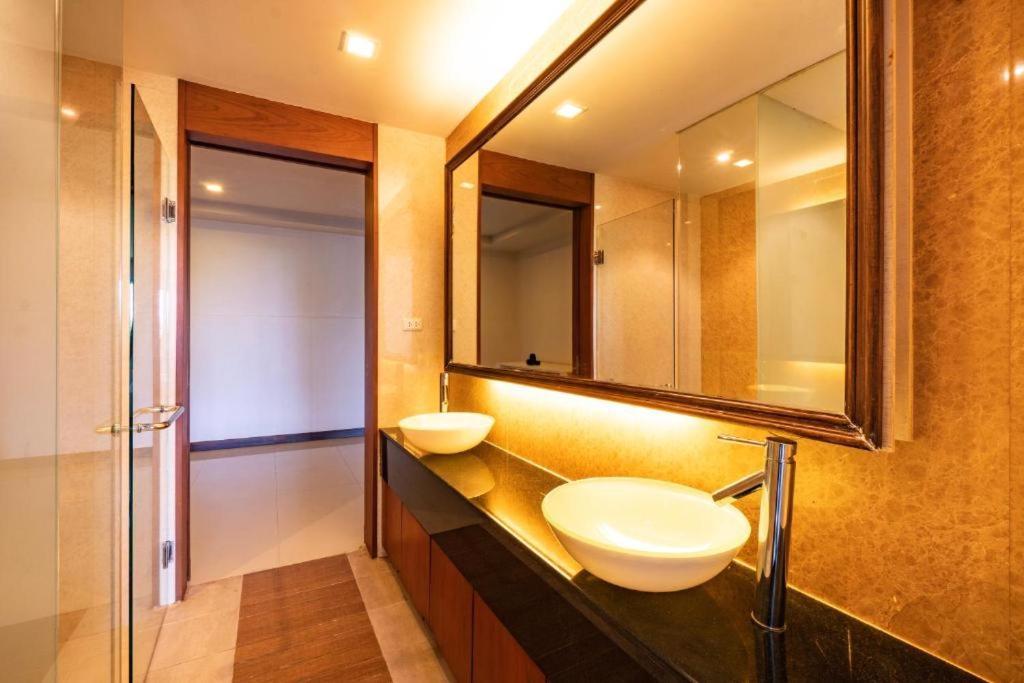 Capital O 890 The Royal Bay View Khách sạn hẻo lánh 4*